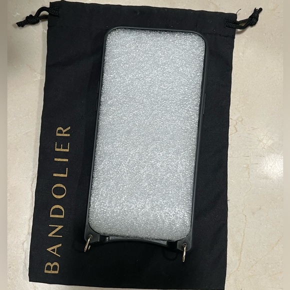 Bandolier iPhone 12 Pro Max Donna Case Ivory/Gold - Picture 2 of 6